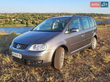 Авто Volkswagen Touran 2006 № 7863125