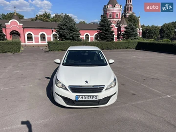 Авто Peugeot 308 2015 № 7863135