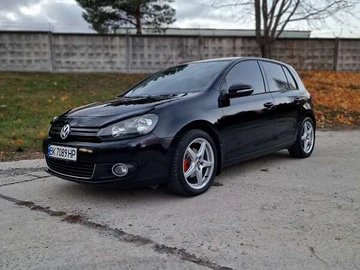 Авто Volkswagen Golf 2010 № 7863147