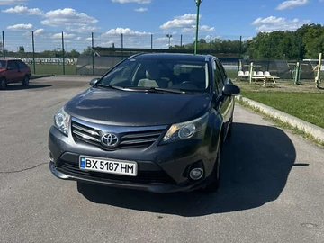 Авто Toyota Avensis 2014 № 7863258