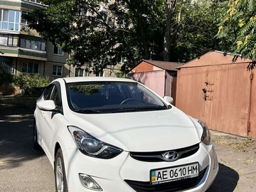 Авто Hyundai Elantra 2013 № 7863284