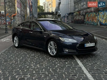 Авто Tesla Model S 2013 № 7863297