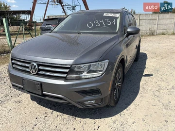 Авто Volkswagen Tiguan 2018 № 7863299