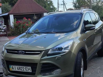 Авто Ford Kuga 2013 № 7863333