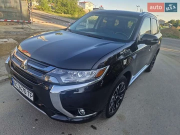 Авто Mitsubishi Outlander 2018 № 7863415