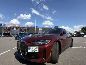 Авто BMW I4 2022 № 7863465