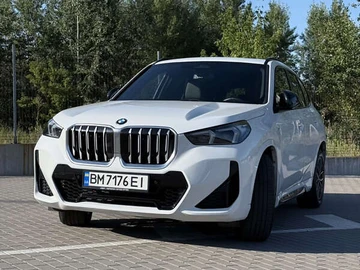 Авто BMW X1 2023 № 7863480
