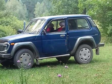 Авто ВАЗ 21213 Niva 2002 № 7863500