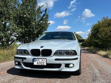Авто BMW 5 Series 2003 № 7863686