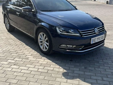 Авто Volkswagen Passat 2010 № 7863879