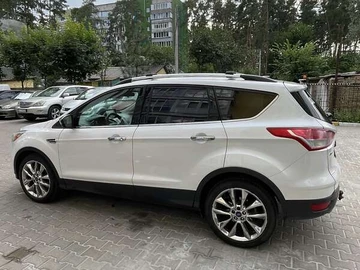 Авто Ford Escape 2015 № 7863978