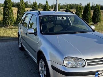 Авто Volkswagen Golf 2001 № 7864014