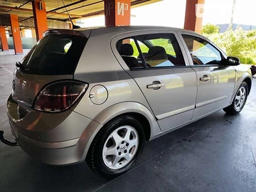 Авто Opel Astra 2009 № 7864018