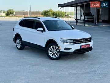 Авто Volkswagen Tiguan 2019 № 7864083