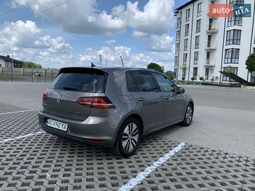 Авто Volkswagen E-Golf 2014 № 7864099