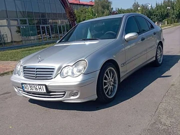 Авто Mercedes C-Class 2005 № 7864154