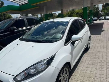 Авто Ford Fiesta 2014 № 7864165