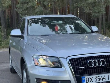 Авто Audi Q5 2011 № 7864176