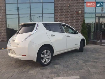 Авто Nissan Leaf 2014 № 7864249