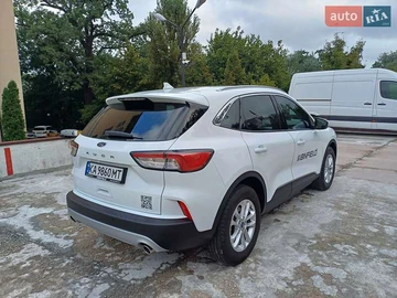 Авто Ford Kuga 2023 № 7864332