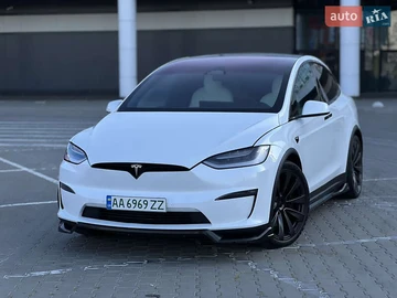 Авто Tesla Model X 2022 № 7864341
