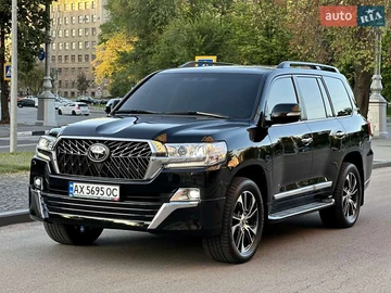 Авто Toyota Land Cruiser 2019 № 7864343