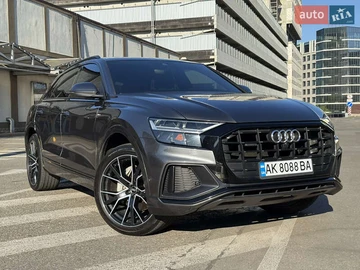 Авто Audi Q8 2020 № 7864344