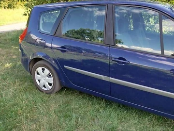 Авто Renault Grand Scenic 2008 № 7864416