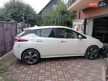 Авто Nissan Leaf 2018 № 7864432