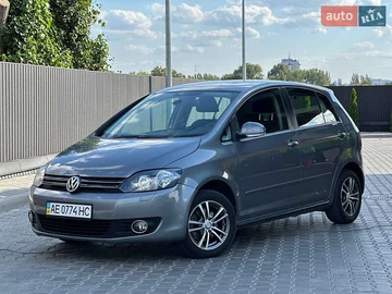 Авто Volkswagen Golf 2013 № 7864469