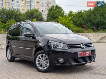 Авто Volkswagen Touran 2011 № 7864497