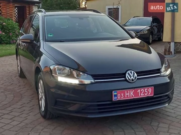 Авто Volkswagen Golf 2019 № 7864506