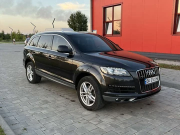 Авто Audi Q7 2012 № 7864568