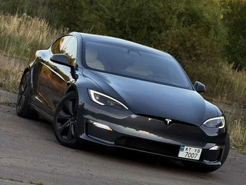Авто Tesla Model S 2022 № 7864597