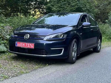Авто Volkswagen E-Golf 2015 № 7864781
