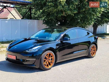 Авто Tesla Model 3 2021 № 7864904