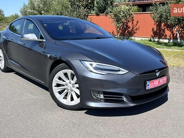 Авто Tesla Model S 2018 № 7864934
