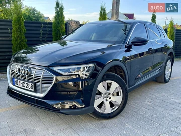 Авто Audi E-Tron 2020 № 7864957