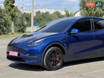 Авто Tesla Model Y 2024 № 7864989