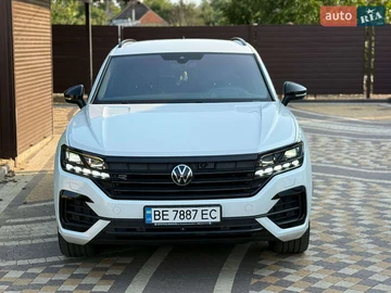 Авто Volkswagen Touareg 2023 № 7865022