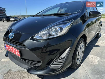 Авто Toyota Aqua 2018 № 7865321