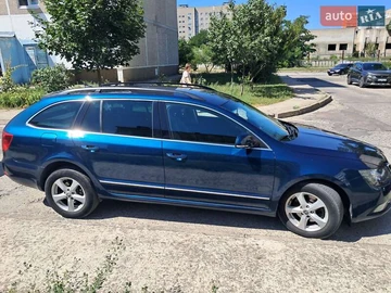 Авто Skoda Superb 2014 № 7865350