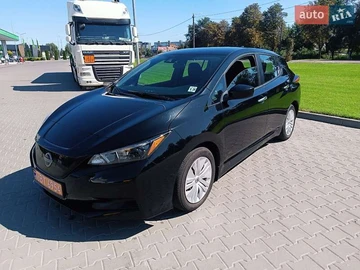 Авто Nissan Leaf 2023 № 7865378
