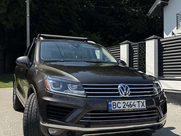Авто Volkswagen Touareg 2015 № 7865404