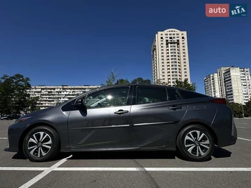 Авто Toyota Prius Prime 2018 № 7865423