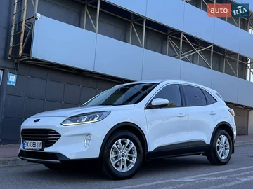 Авто Ford Kuga 2023 № 7865449