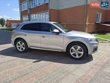 Авто Audi Q5 2017 № 7865452