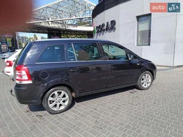 Авто Opel Zafira 2010 № 7865610