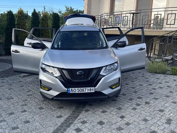 Авто Nissan Rogue 2018 № 7865903