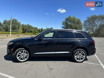 Авто Audi Q7 2017 № 7865989